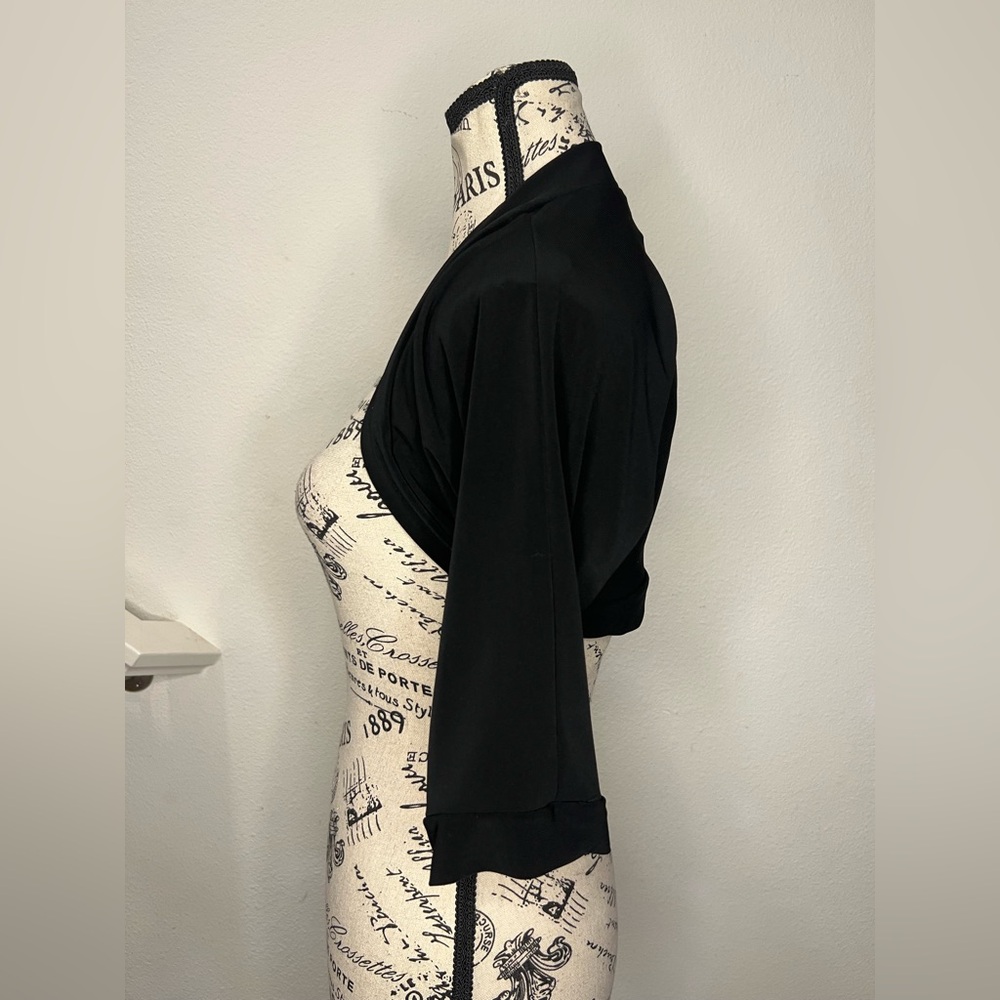 Black Bolero Shrug - Picture 4 of 6